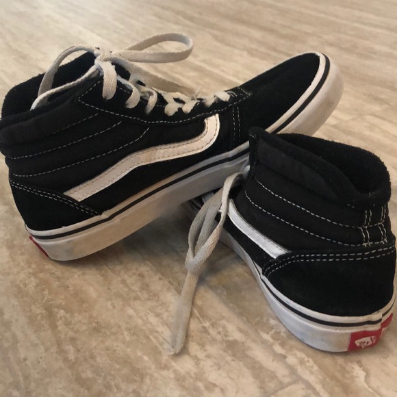 vans slip on 34